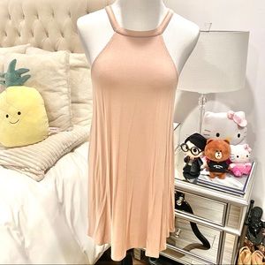 NEW Tobi Halter Shift Dress 👗